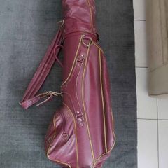 Vintage Maxfli Dunlop golf bag plus golf clubs, golf balls and tees