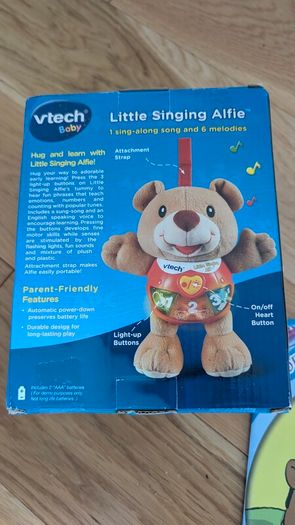 singing Alfie Bear
