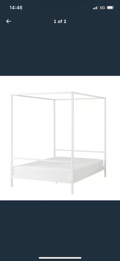 four poster bed
