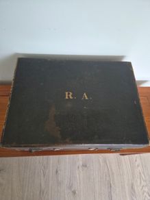 Antique Edwardian Gentleman's Leather Vanity Case Monogram RA