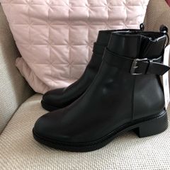 Brand New with Tags Black ankle boots 4 37