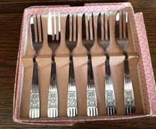 6 Vintage Pastry Forks