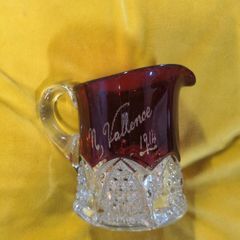 Glass jug - N, Vallence