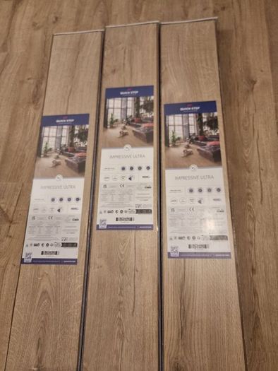 Quick-Step Laminate Flooring - Classic Oak Beige 8mm and 12mm