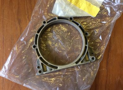 Crankshaft Cover/Seal (Mercedes Engine OM601)