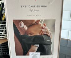 baby bjorn carrier