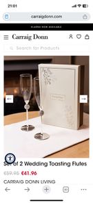 champagne flutes