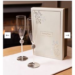 champagne flutes
