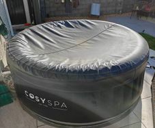 cozy spa hottub