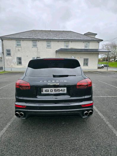 Porsche Cayenne S e-hybrid