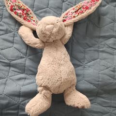 Jellycat Beige Blossom Bunny