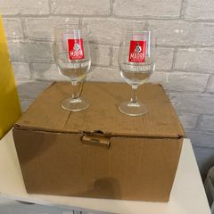 6 unused madri half pint glasses
