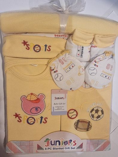 NEW 8-Piece Baby Gift Set - Juniors Brand - All-Star Sports Theme (NWT)