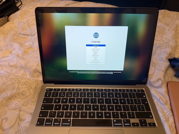 Apple MacBook Air Retina, 13 - inch, 2020
