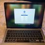 Apple MacBook Air Retina, 13 - inch, 2020 Image 2