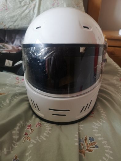 Race helmet for hans device size xl