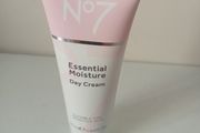 New No7 Day &amp; Night Cream
