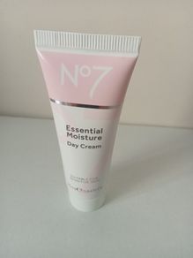 New No7 Day & Night Cream