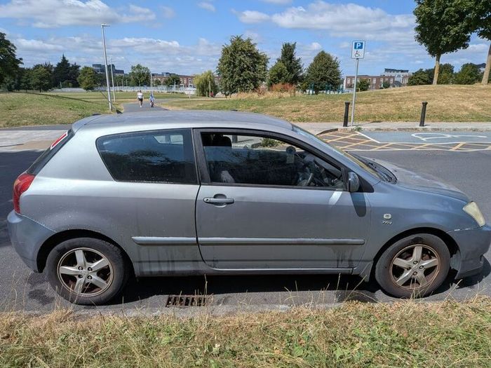 2003 Toyota Corolla