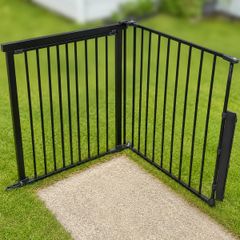 Baby fire guard safety gate