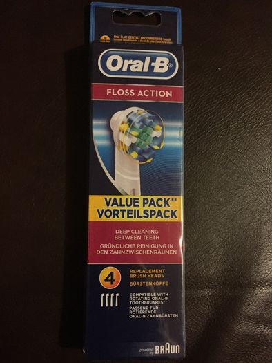 Oral B Floss Action replacement Brush heads Brand New free post