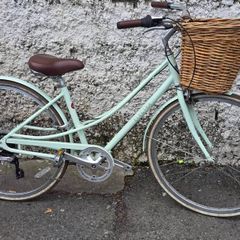 Ladies bike.  Electra Loft