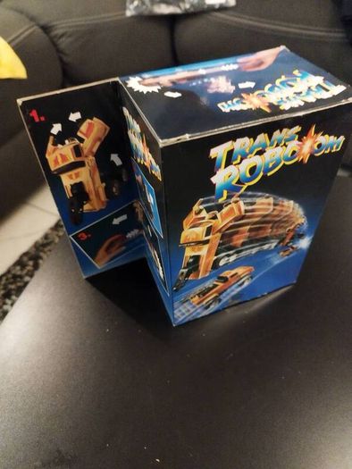 Transformers  Trans Roboom knock-off