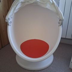 Ikea egg chair kids (ps lomsk)