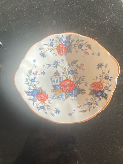 Vintage  1970s crown Staffordshire Penang dish