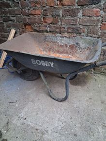 Wheelbarrow