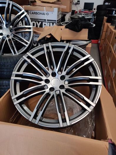 21" Porsche Macan alloy wheels wider rears Dublin 12 /mobile service Finance Available