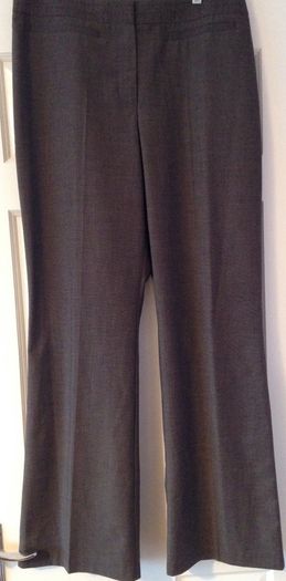 Bnwt brown trousers from Portfolio range in M&S