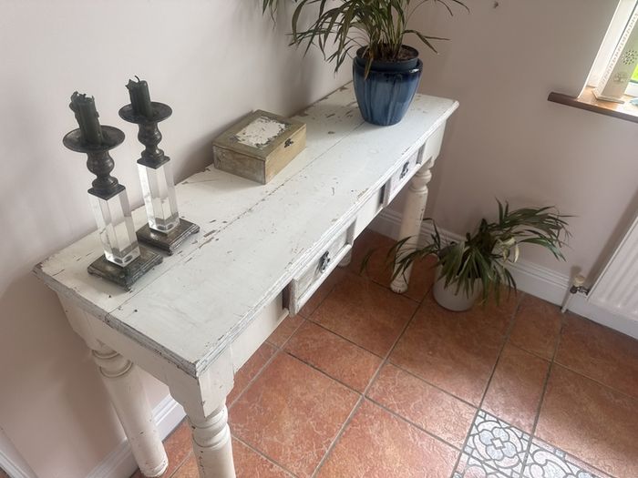 Console table
