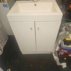 bathroom vanity unit