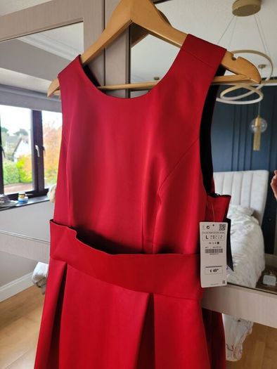 Stunning Red Zara Occasion Dress (New)