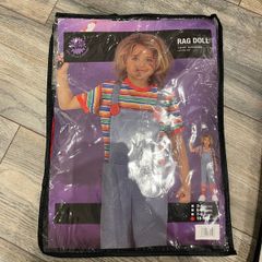 costume