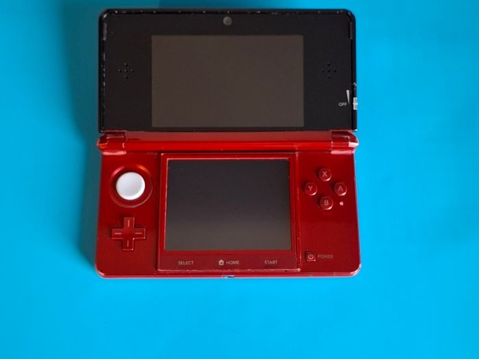 3DS Metallic Red (Modded)