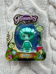 Glimmies Nova Doll Magically Lights Up New Giochi Please look at the pictures
