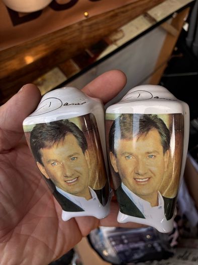 90s Daniel o Donnell salt and pepper