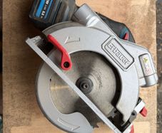 Erbauer Circular Saw