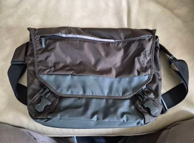 Belkin Messenger laptop bag
