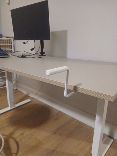 Ikea Skarsta sit/stand desk