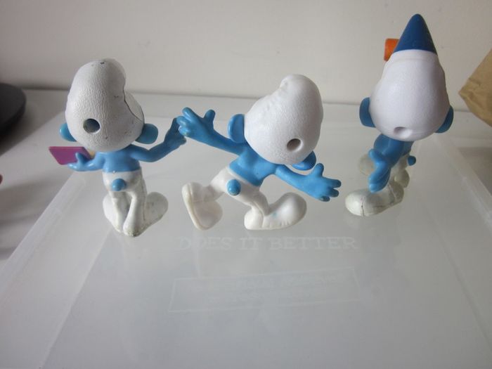 Eight 2013 Mc Donalds Smurfs 2 Movie Happy Meal Toys