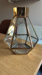 Gold Lanterns