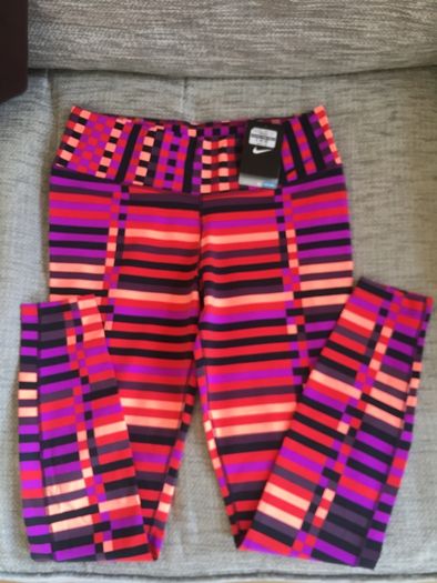 Brand new Nike leggings size L