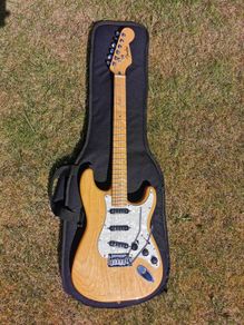 Fender Stratocaster Lite Ash