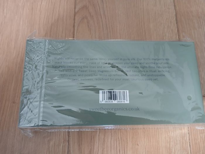 Sweet Bee Organics sleep mask, sage green, new in box