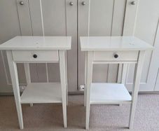 blBedside tables