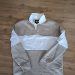 Hollister men blouse, size  M/L, Perfect condition, warm blouse