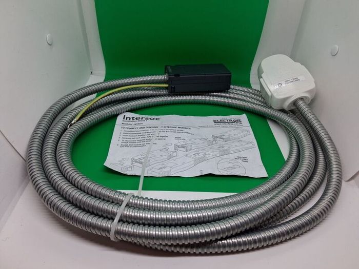 Postage - Electrak IAB312A 32Amp Feed Module 5mtr